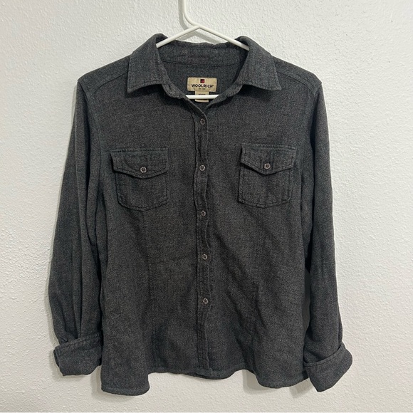 Woolrich Tops - Women’s woolrich long sleeve button down shirt size M